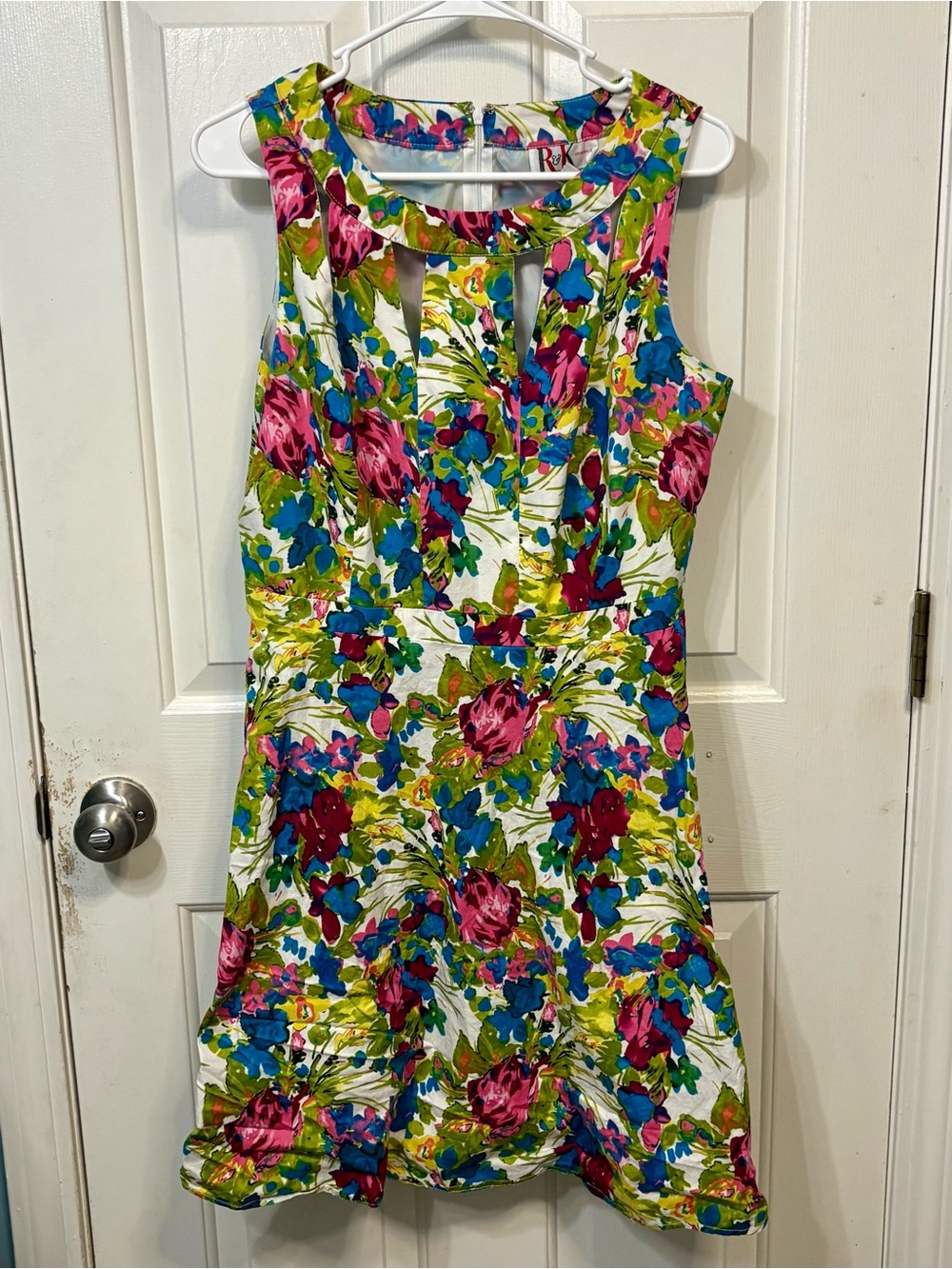 RK Floral Cutout Sleeveless Dress in Multicolor